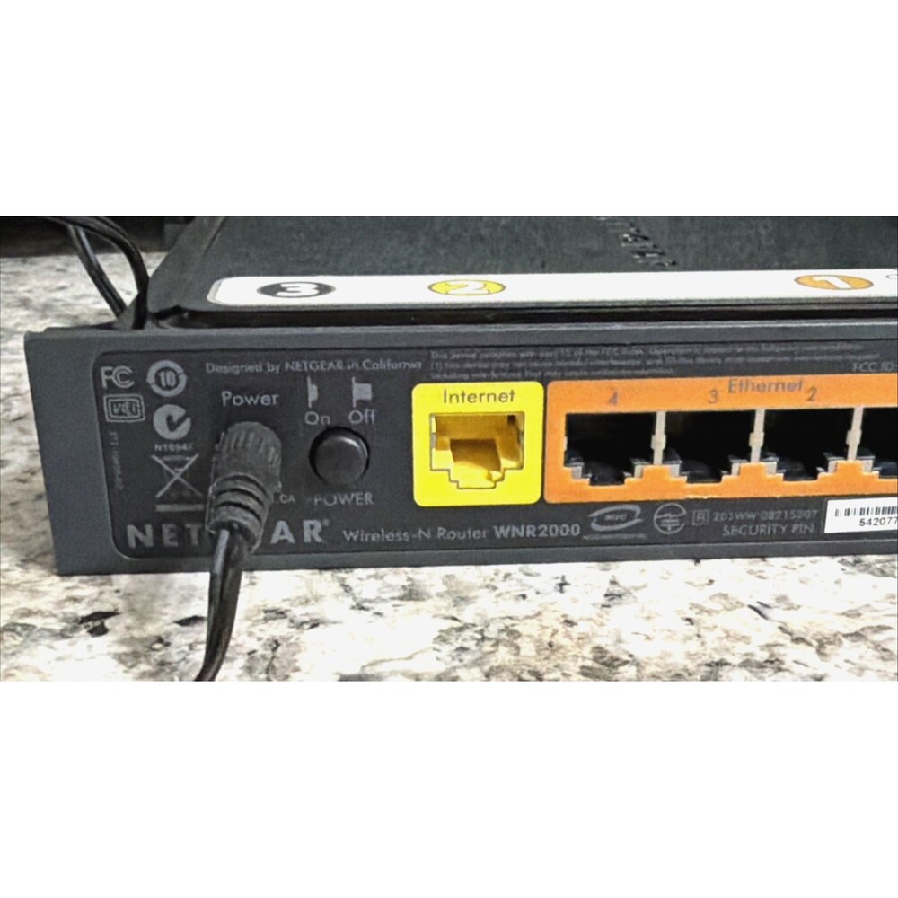 Netgear WNR2000v2 Wireless-N Router 4-Port 10/100 Mbps WiFi Router - Picture 3 of 8